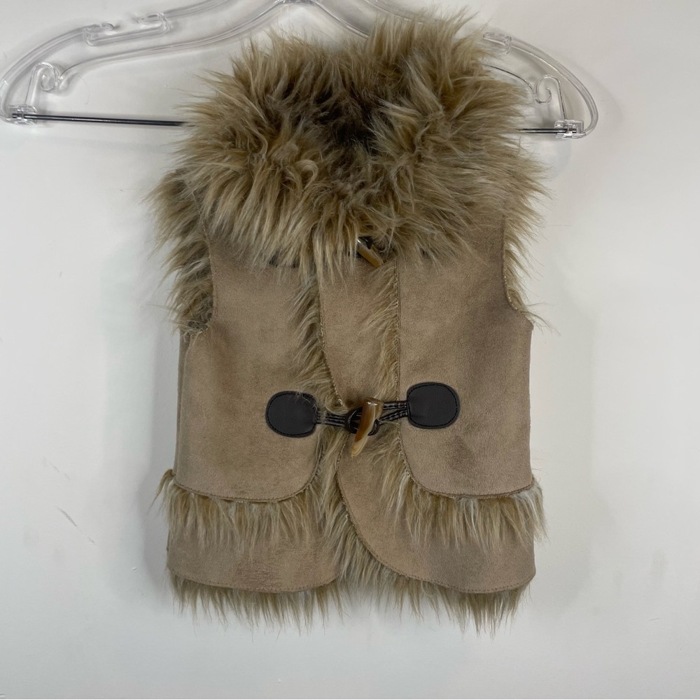 Kids JESSICA SIMPSON faux fur vest size 12M